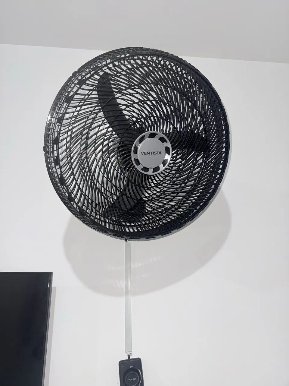 Ventilador de Parede Ventisol - Semi Novo - Foto 2