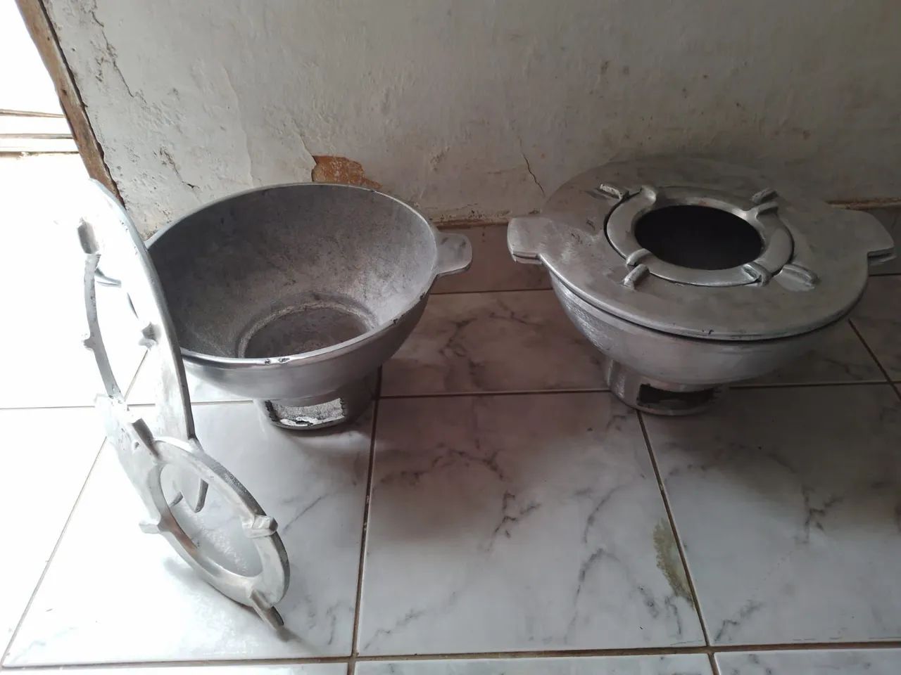 Churrasqueiras e utensílios de cozinha de Alumínio Fundido 