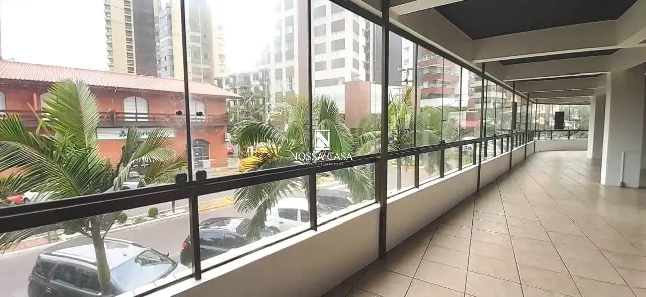 Sala comercial no centro de Torres/RS
