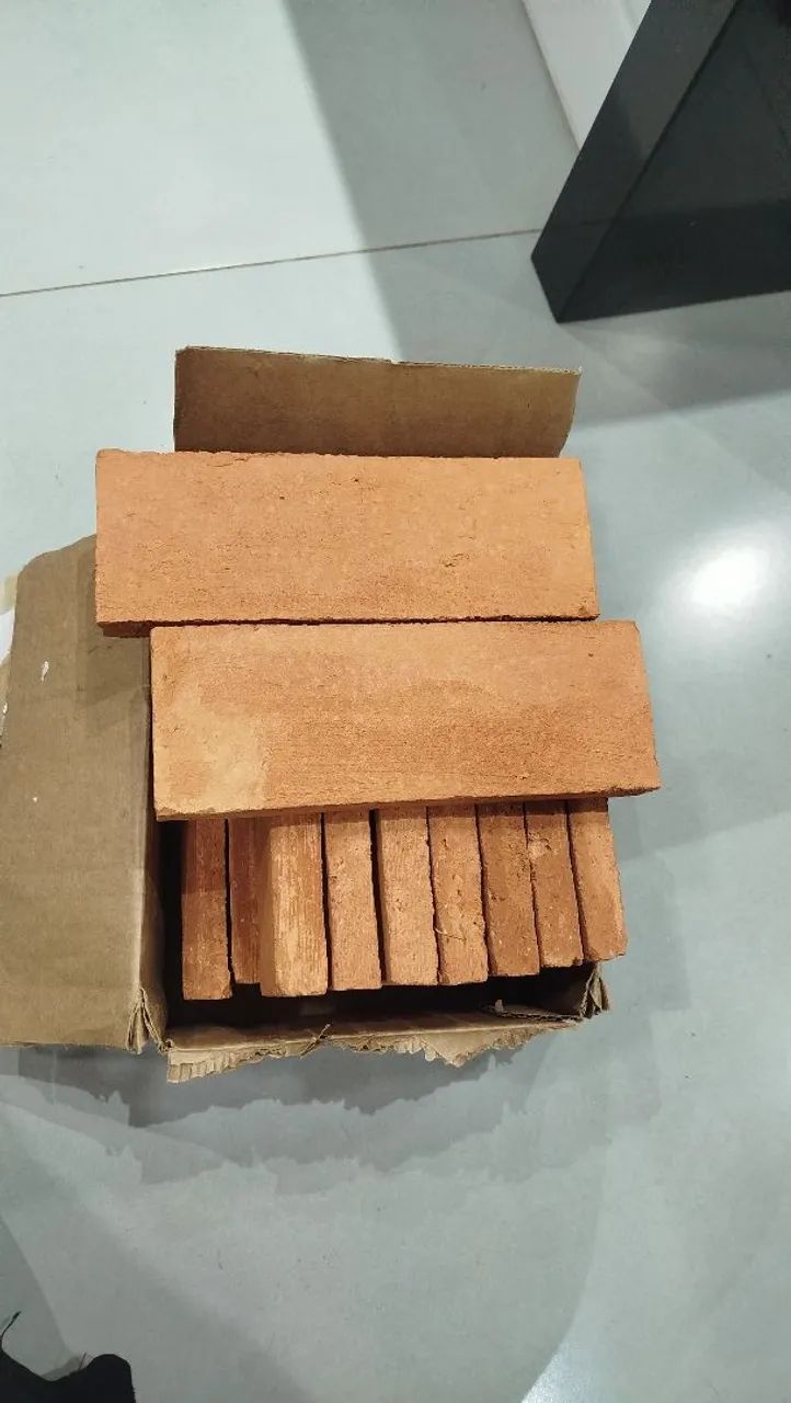 Handmade Brick438562297910415361