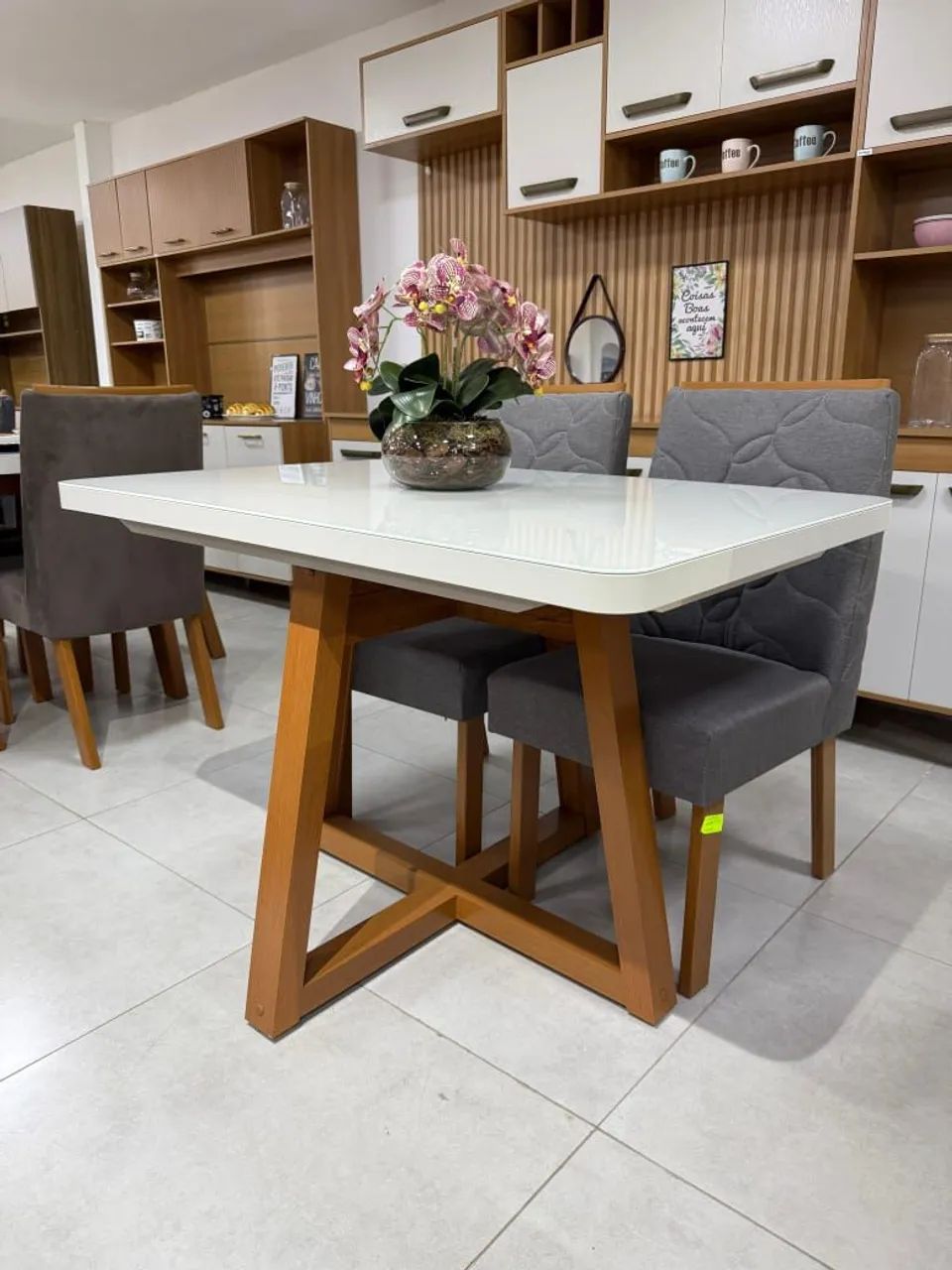 Mesa 4 cadeiras na promoção  - Foto 2