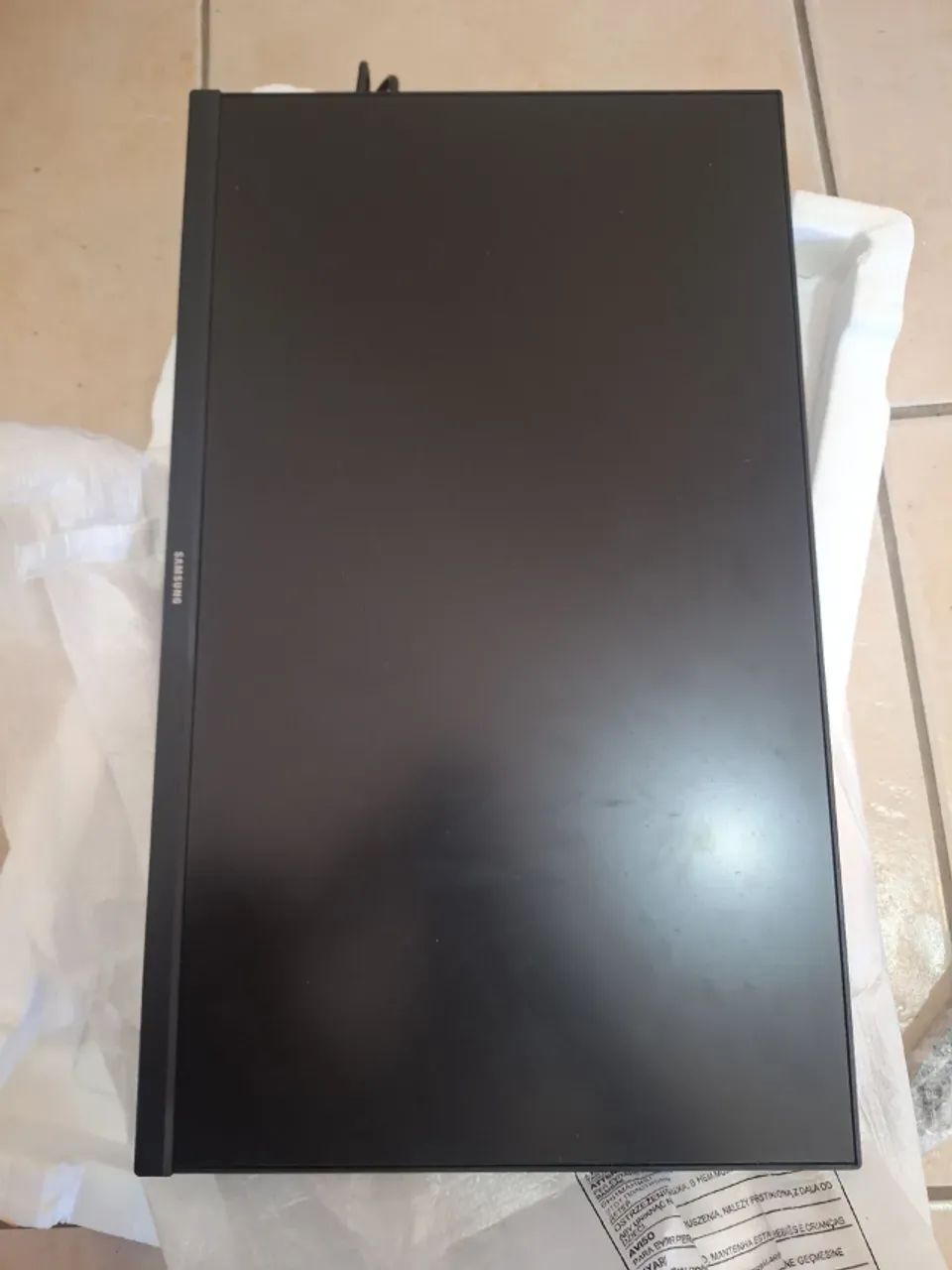 Monitor Samsung Odyssey G3 com defeito - Foto 3