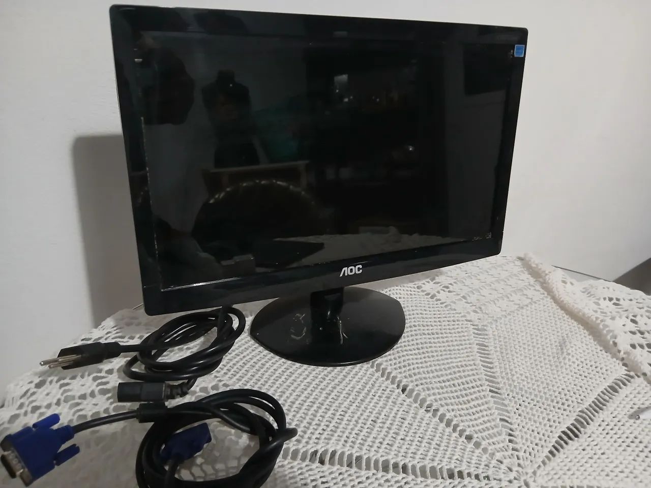 Monitor Aoc 16" ótimo estado R$ 150,00