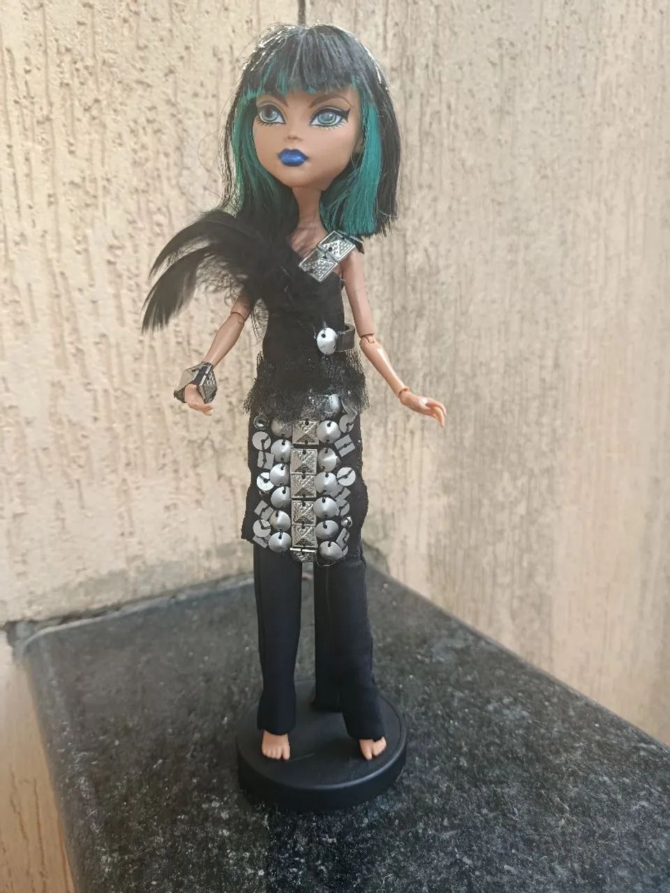 Monster high Cléo+roupa