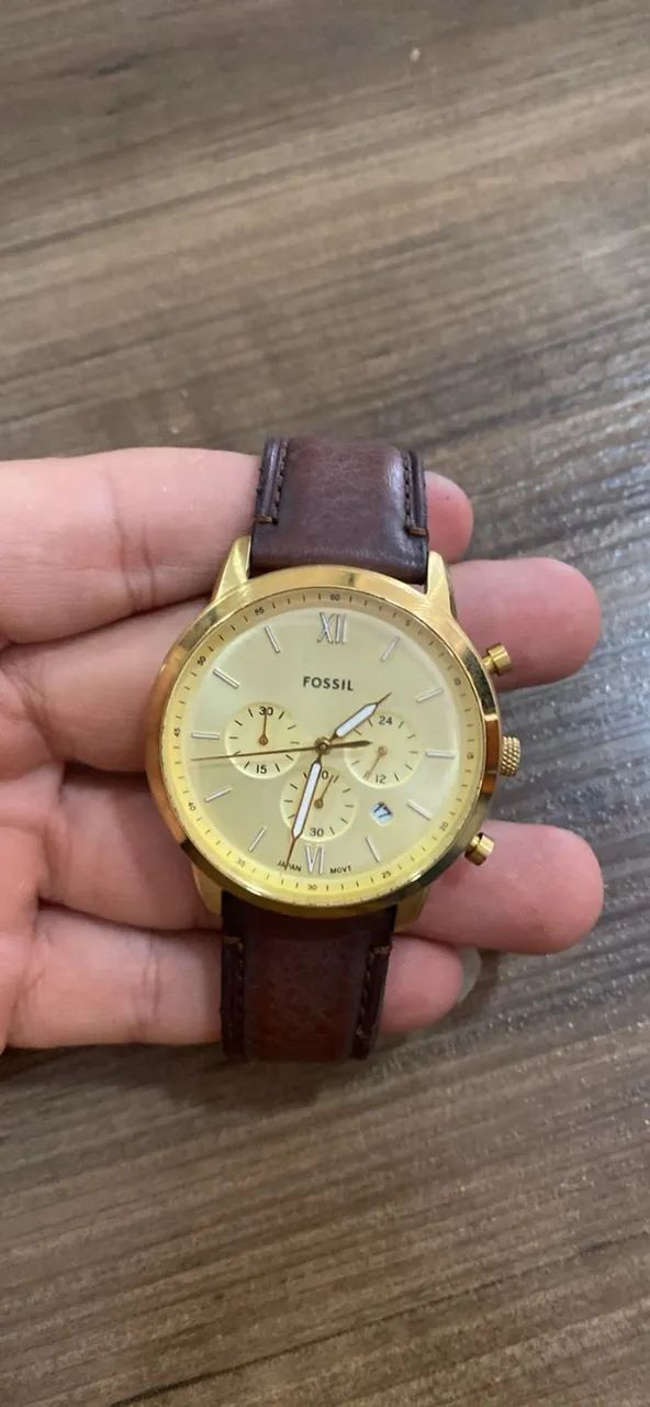 RELOGIO FOSSIL DOURADO