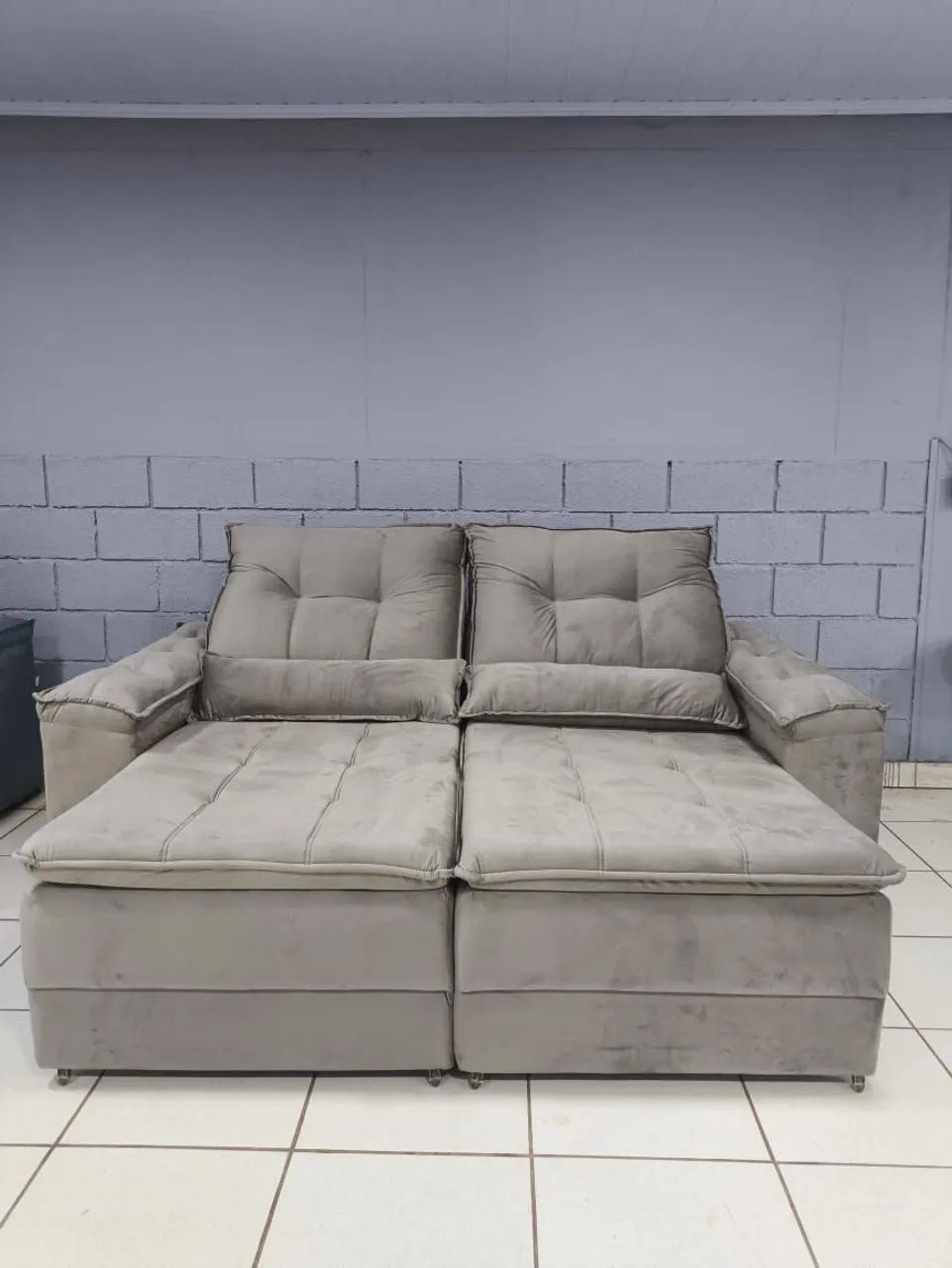 Sofá Retrátil e reclinável  - Foto 2