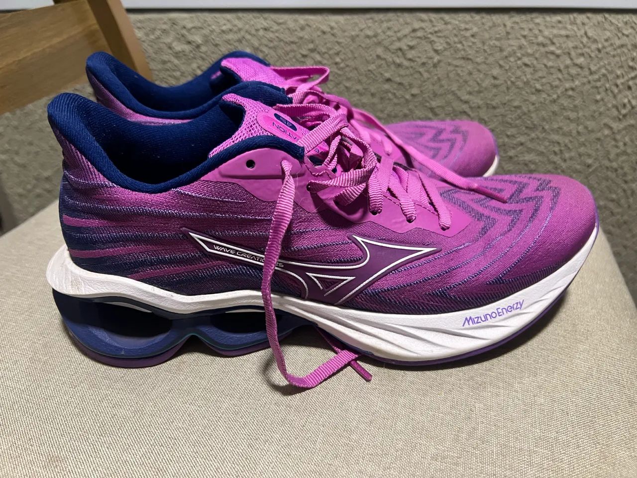 Tênis Mizuno Wave Creation 25 - tamanho 37