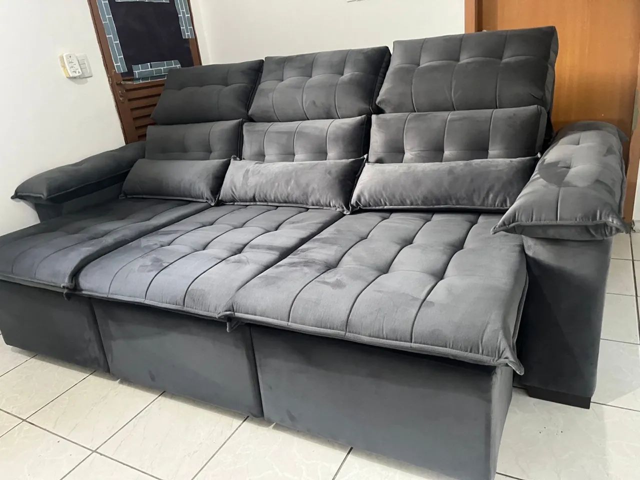 Oferta! Sofá Retrátil Reclinável 