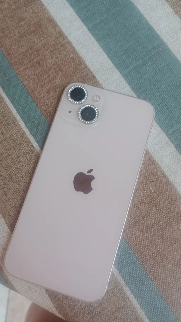 iPhone 13