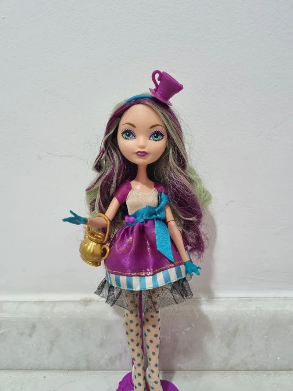 boneca é a Madeline Hatter - Foto 4