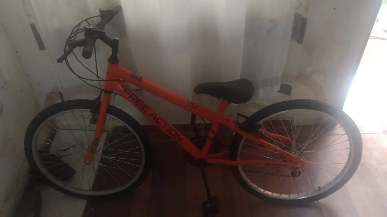 Bicicleta infantil nunca usada - Foto 2
