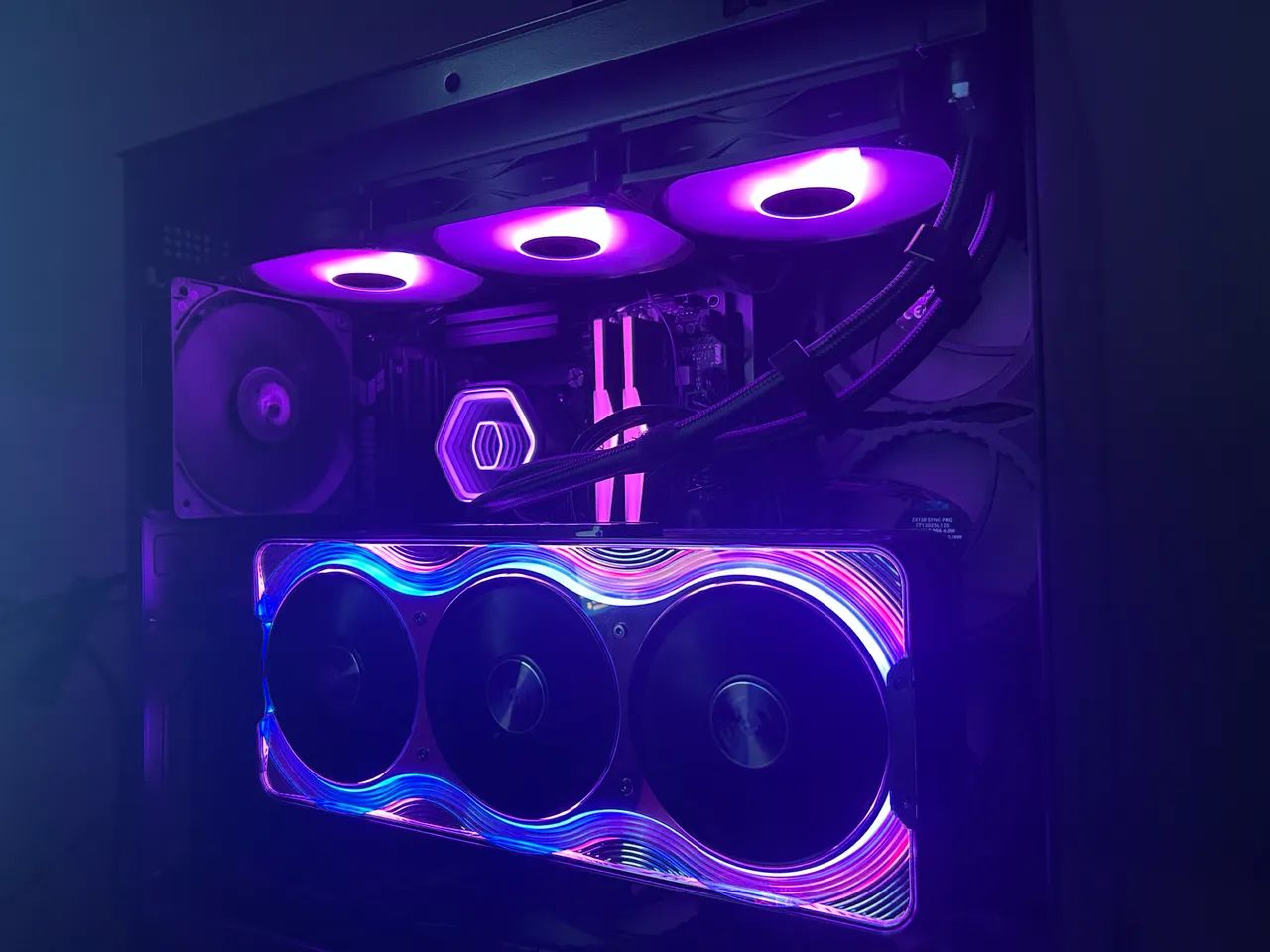 RTX 5080 - Foto 4