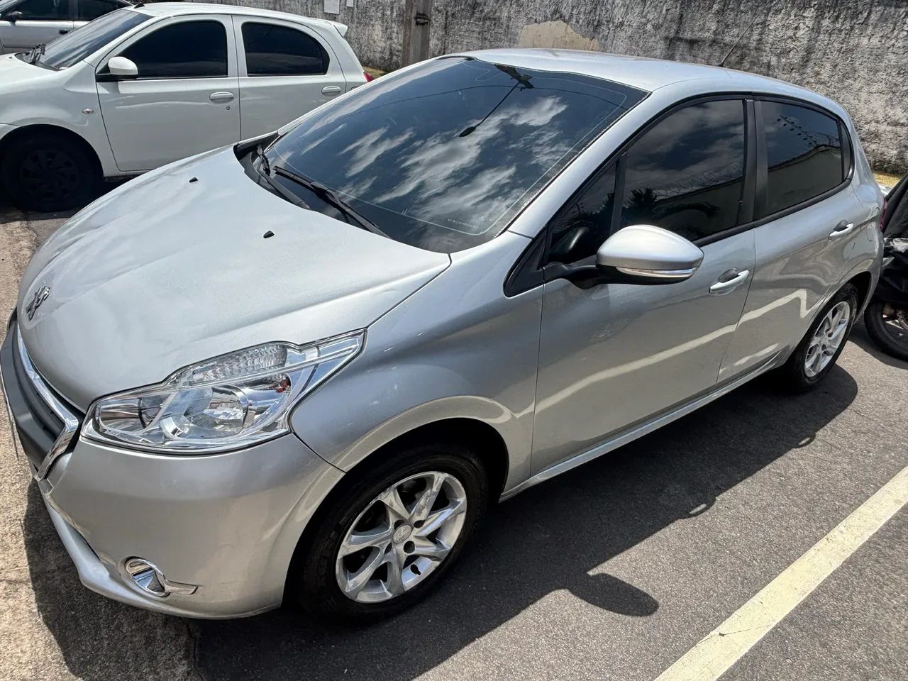 Peugeot 208 ACTIVE 1.5 8V FLEX 2015