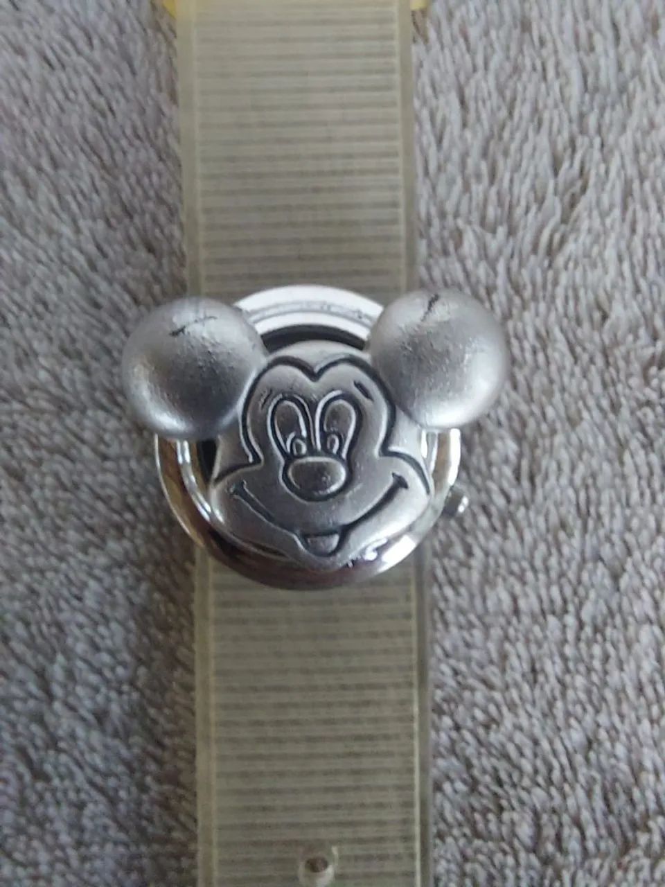 Relógio de pulso Disney infantil  - Foto 2