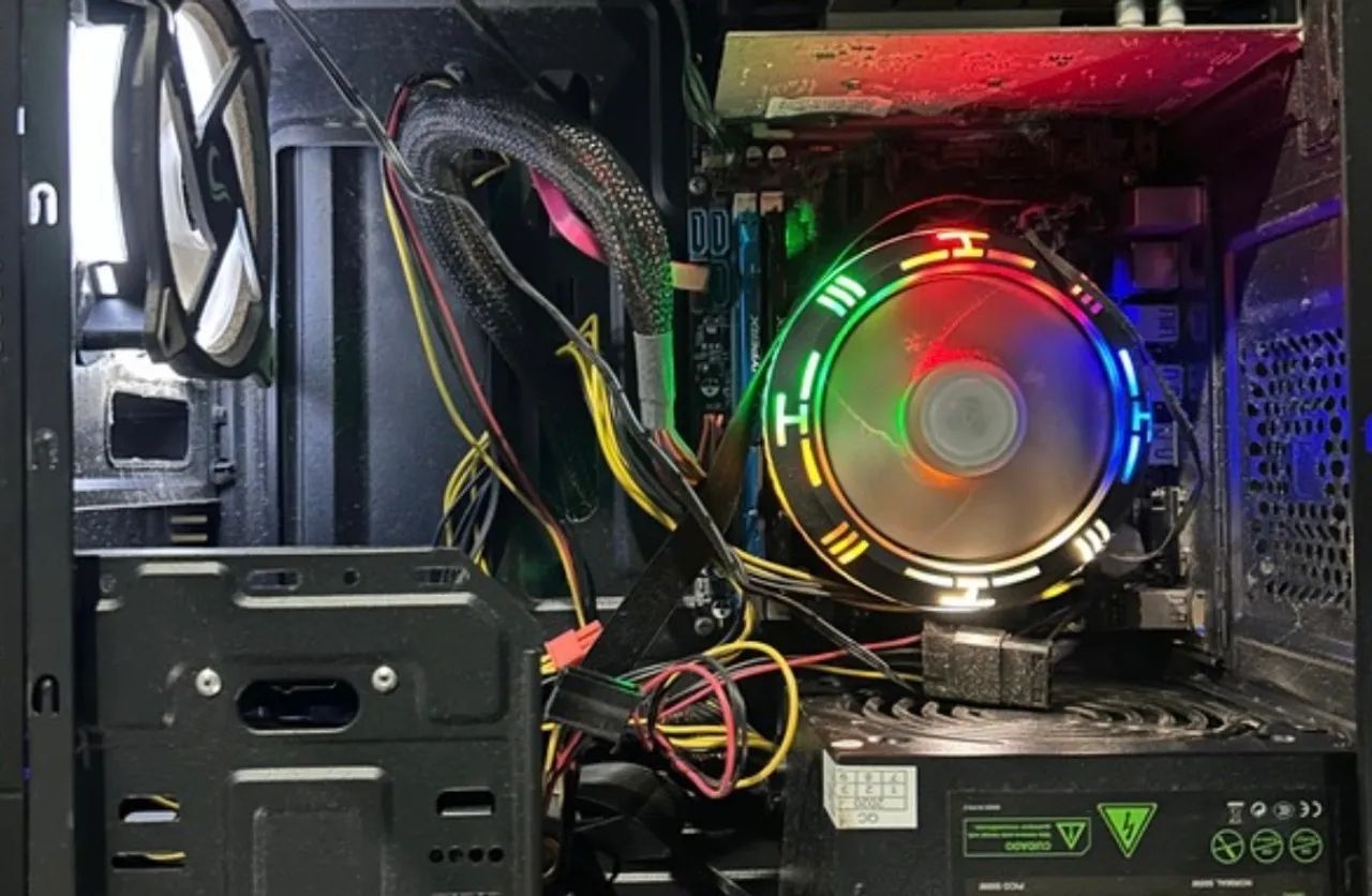 VENDE-SE PC GAMER + CABOS  + Windows10 