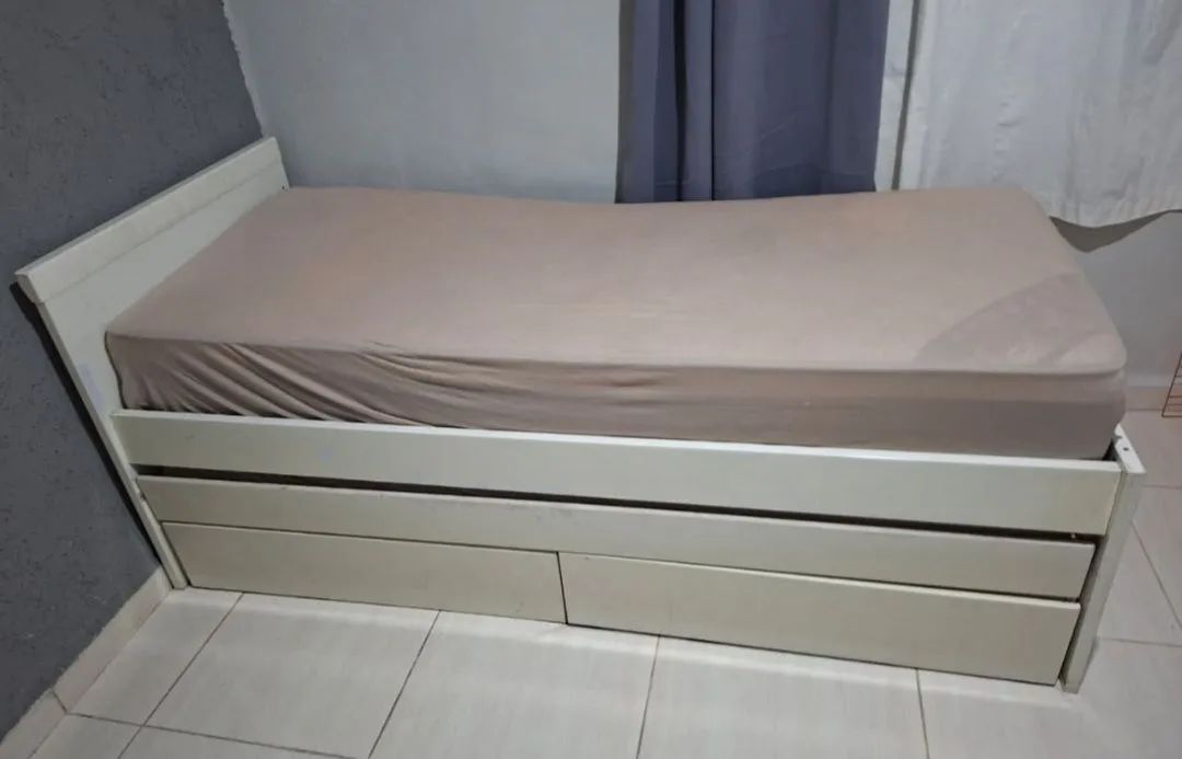 Bi cama Infanto  juvenil. 
