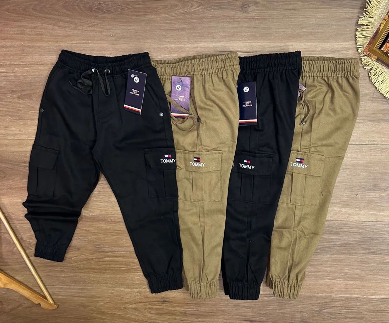Calça cargo infantil masculina, nova e cheia de estilo.