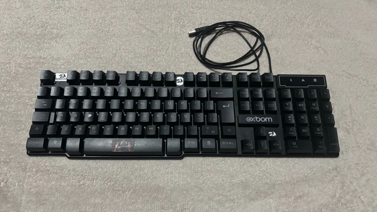 TECLADO RBG PRETO 