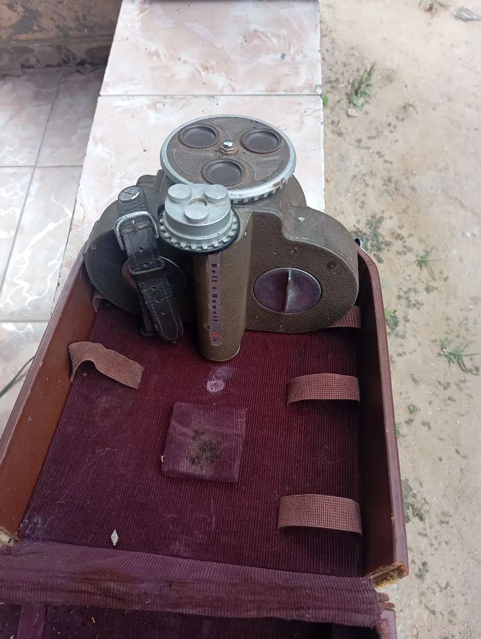 Câmera antiga BELL HOWELL - Foto 2