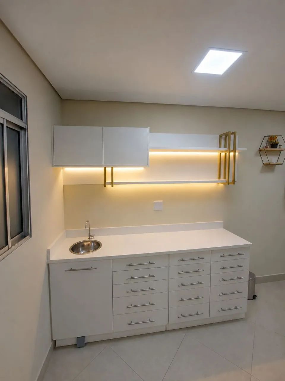 Moveis odontologicos sob encomenda