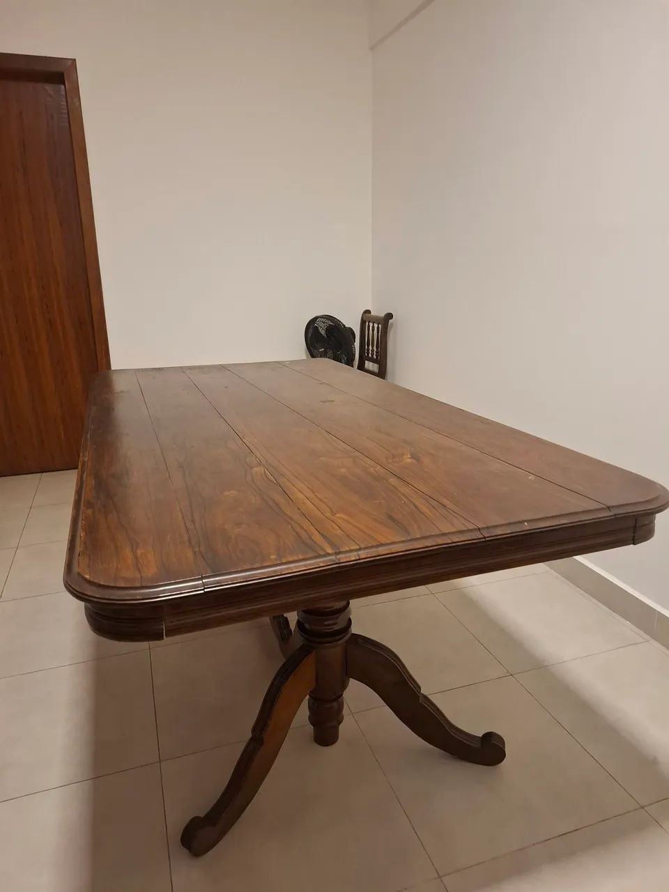 Mesa de jacaranda 