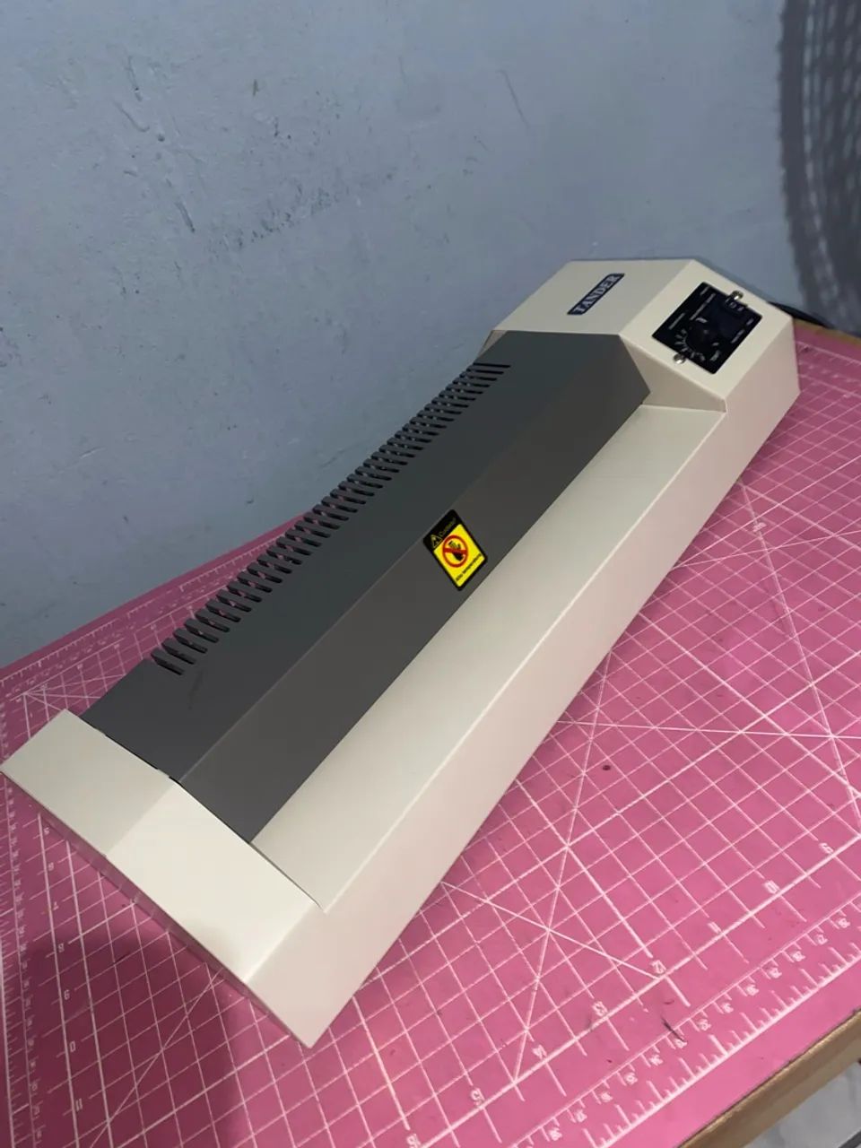 PLASTIFICADORA E LAMINADORA TANDER 