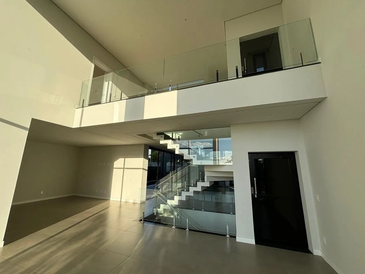 Casa Exclusiva no Alphaville 3 | Arquitetura, Natureza e Sofisticação - Votorantim/SP - Foto 4