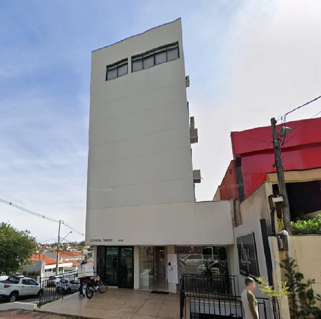 SALA COMERCIAL NA AVENIDA JK