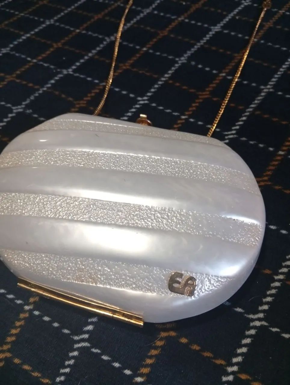 Bolsa acrílico vintage marca EA - Foto 2