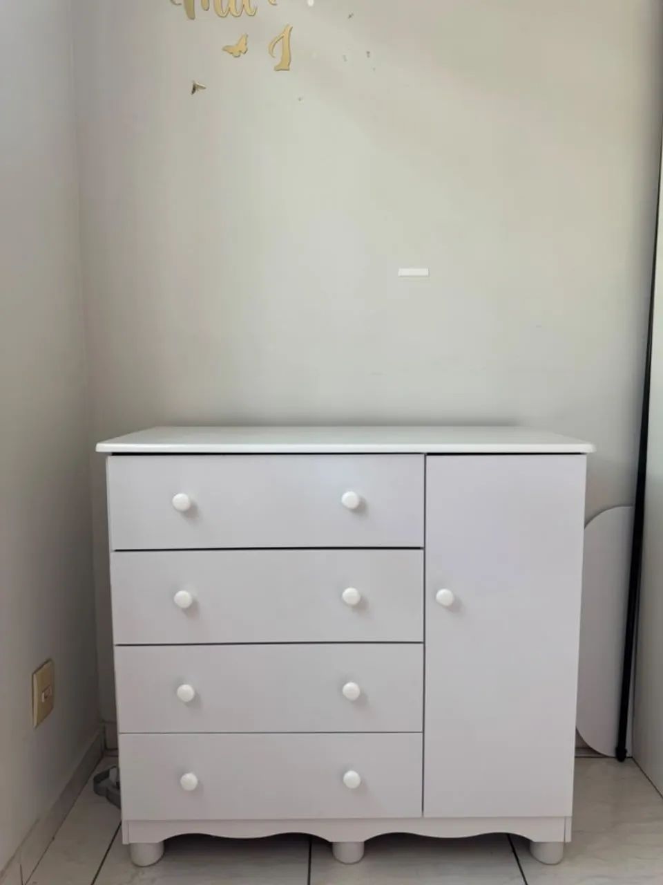 Cômoda com 4 gavetas - Foto 2
