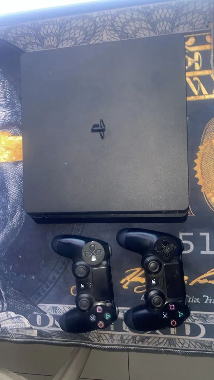 Ps4 em ótimo estado