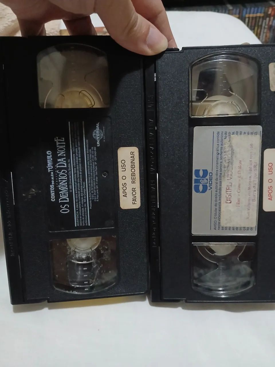 Vhs contos da cripta demonios da noite + lendas do além do tumulo - Foto 2