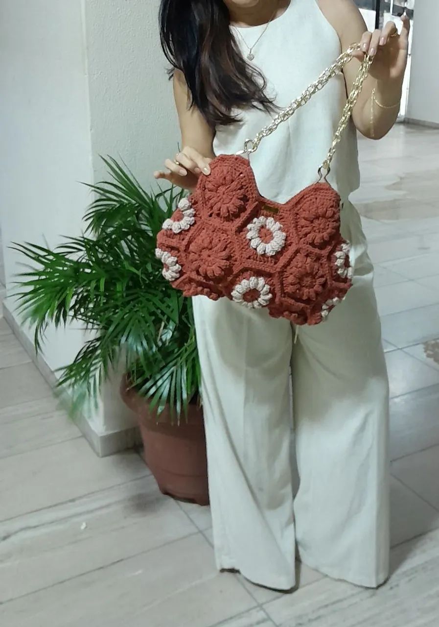 Bolsas em crochê  - Foto 4