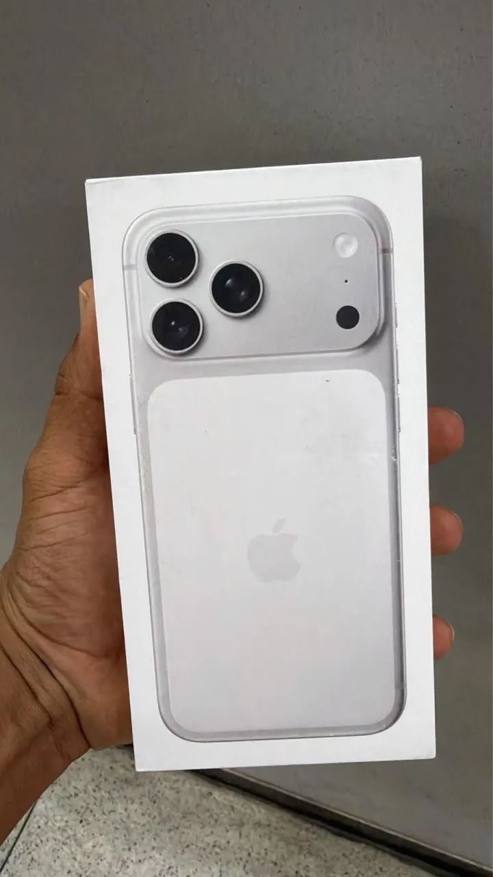 iPhone 17 Pro Max 256 AZUL SILVER - Foto 2