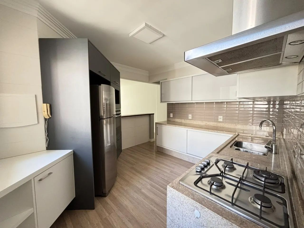 Aluguel | Apartamento 4 quartos (1 suíte) no Centro - Foto 3