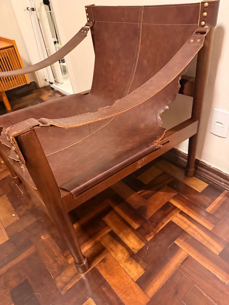 Poltrona TokStok de couro  - Foto 3