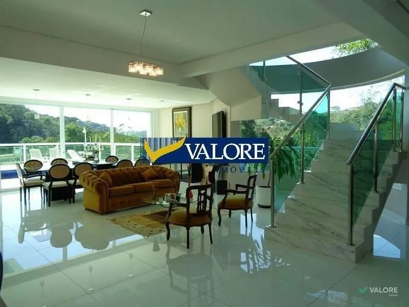 CASA 6 SUÍTES - VILLE DE MONTAGNE