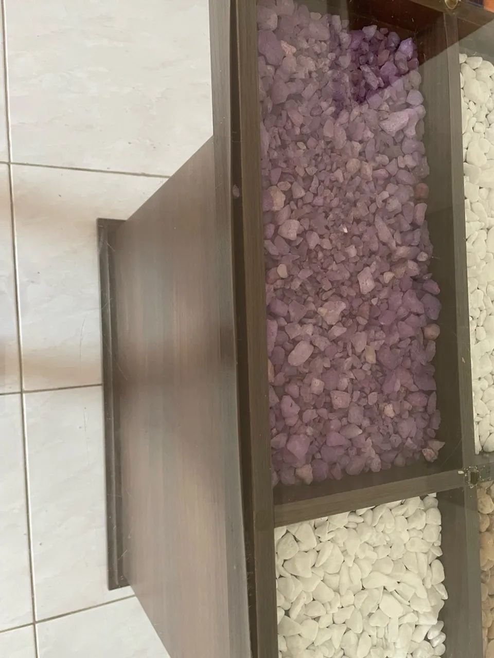 Vende-se Mesa vidro com 6 cadeiras - Foto 5