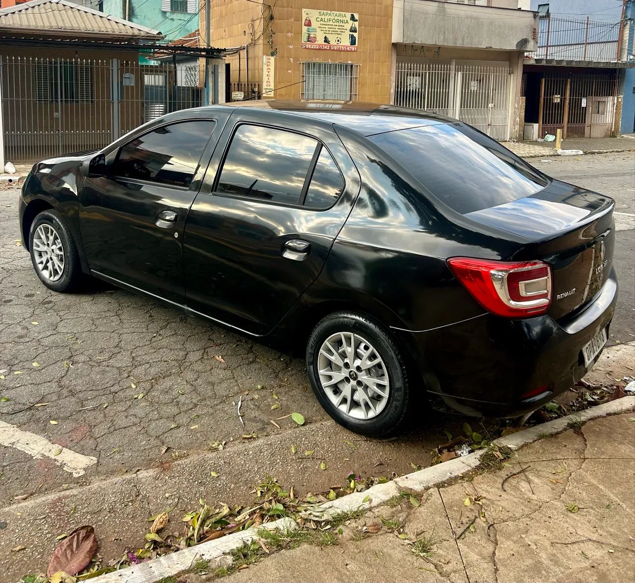 Renault Logan Expression Flex 1.0 12V 4P 2019 - Foto 4