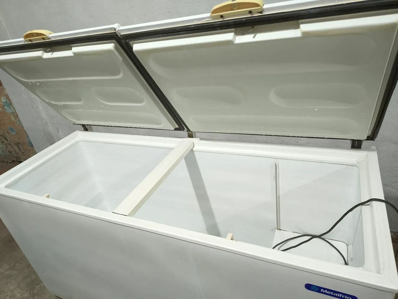 Freezer horizontal profissional 2 Tampa - Foto 3
