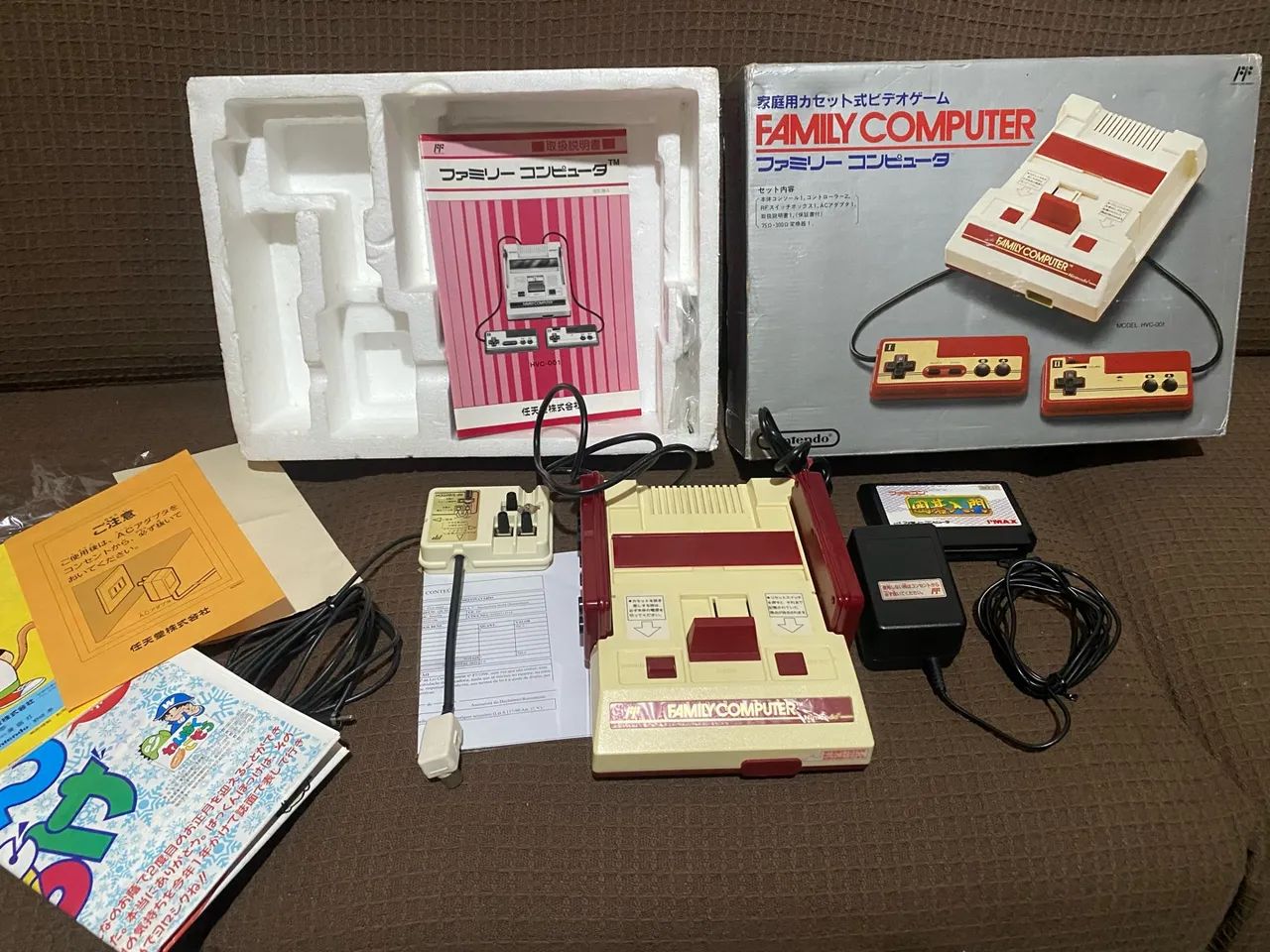 Famicom impecável 