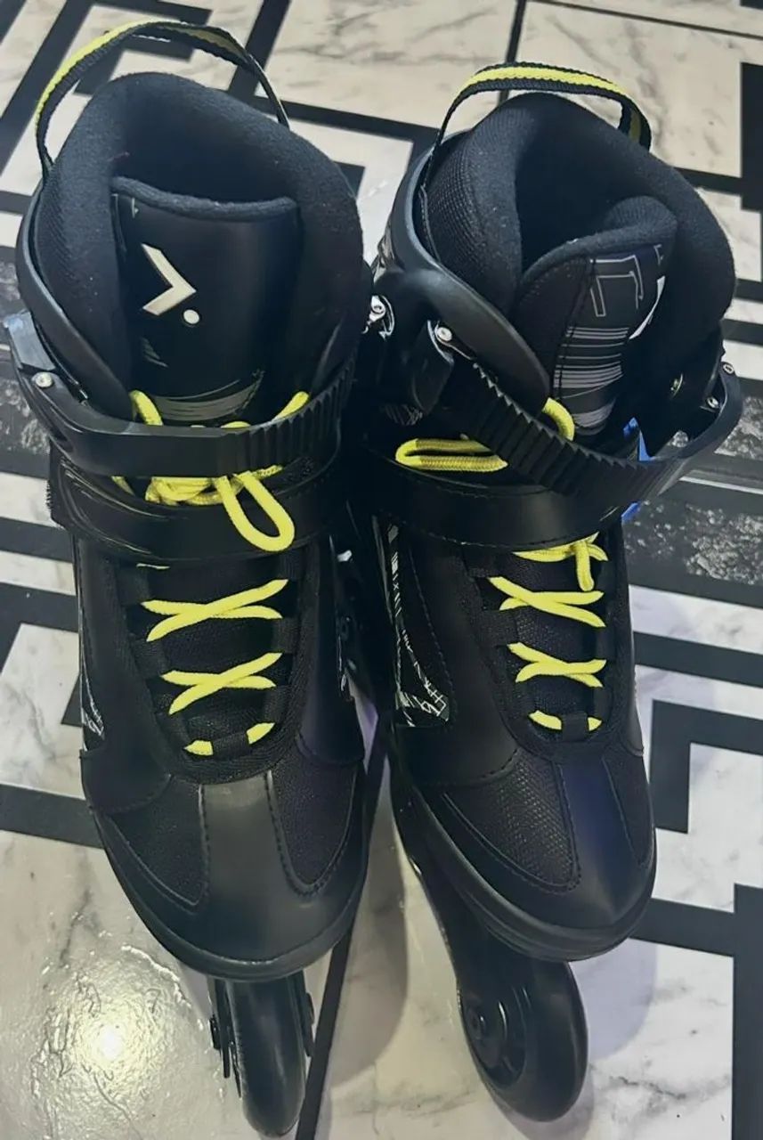 Patins Profissional Número 36 Usado Apenas Uma Vez