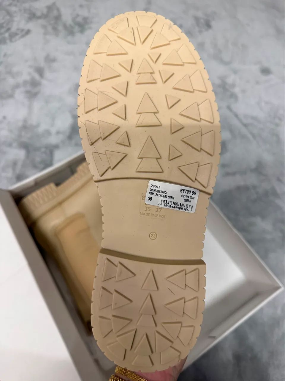Bota Schütz original nova sem uso - Foto 3