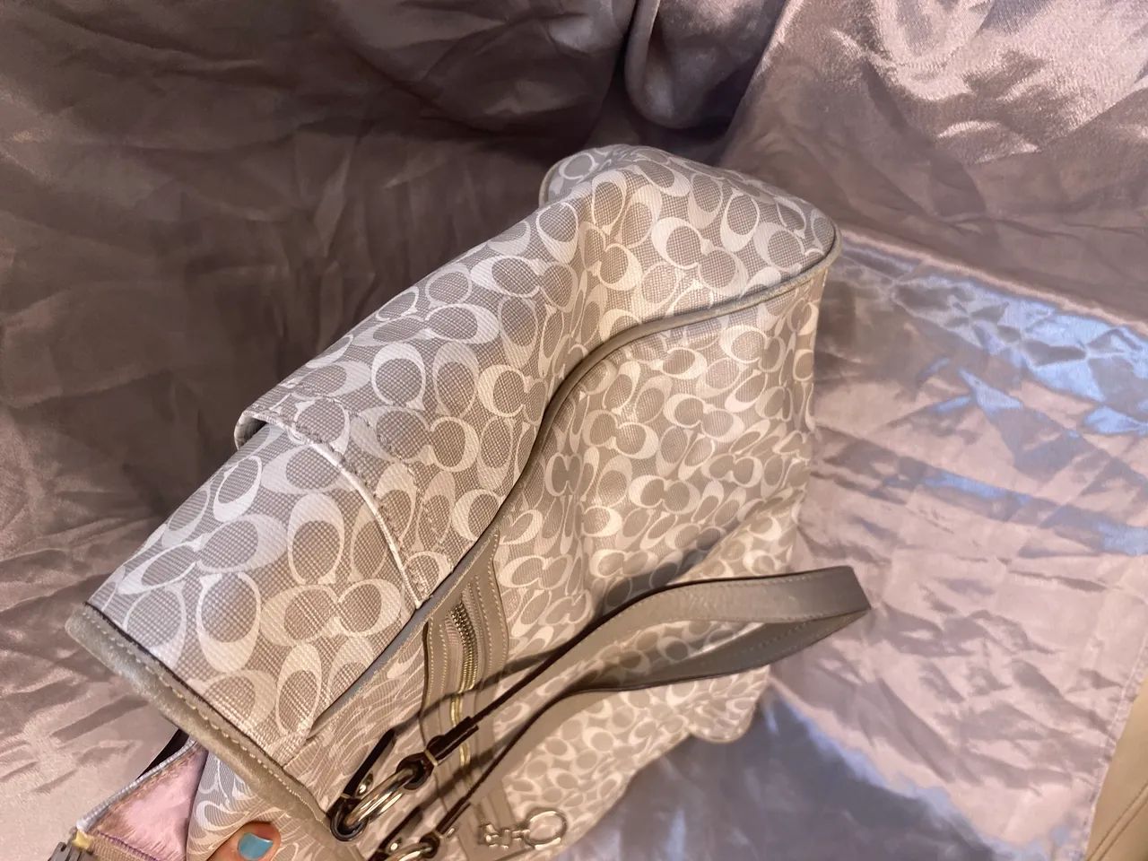 Bolsa coach cinza - Foto 4