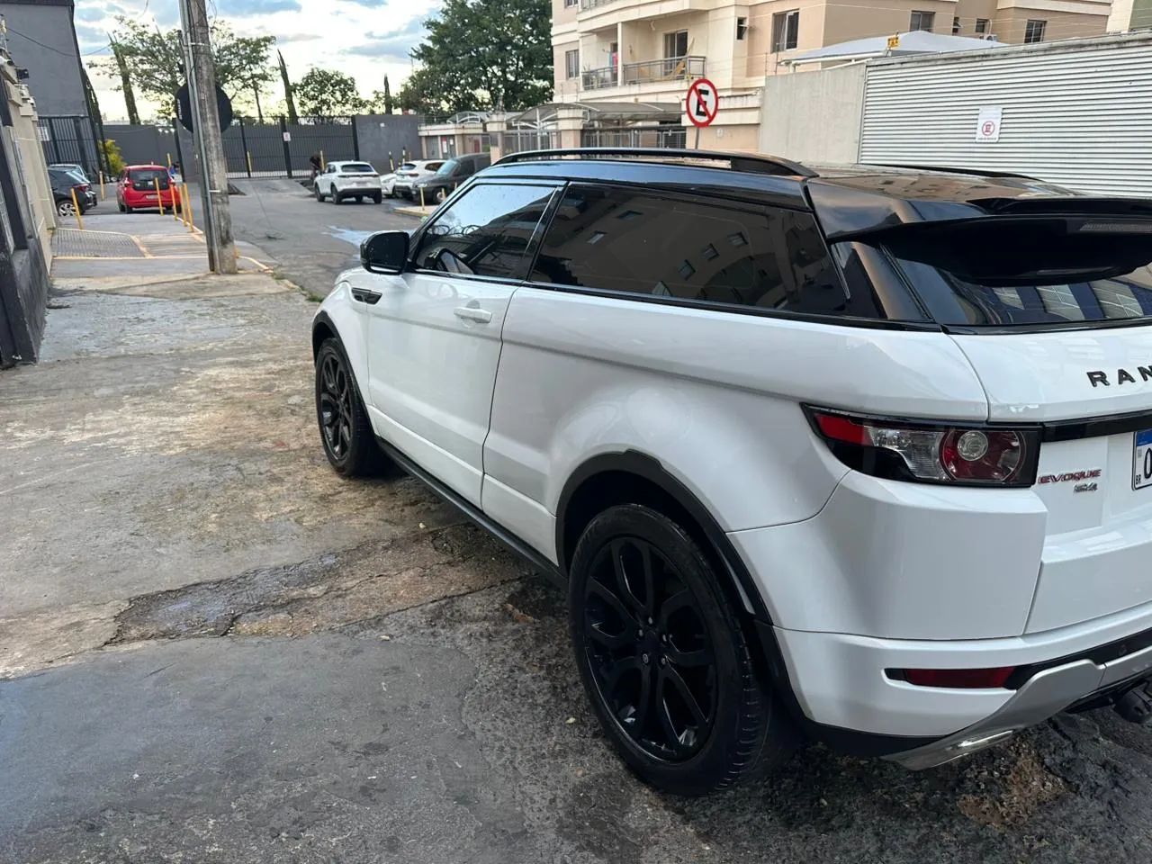 Land Rover Range Rover Evoque Dynamic Tech 2.0 AUT 3P 2012 - Foto 3