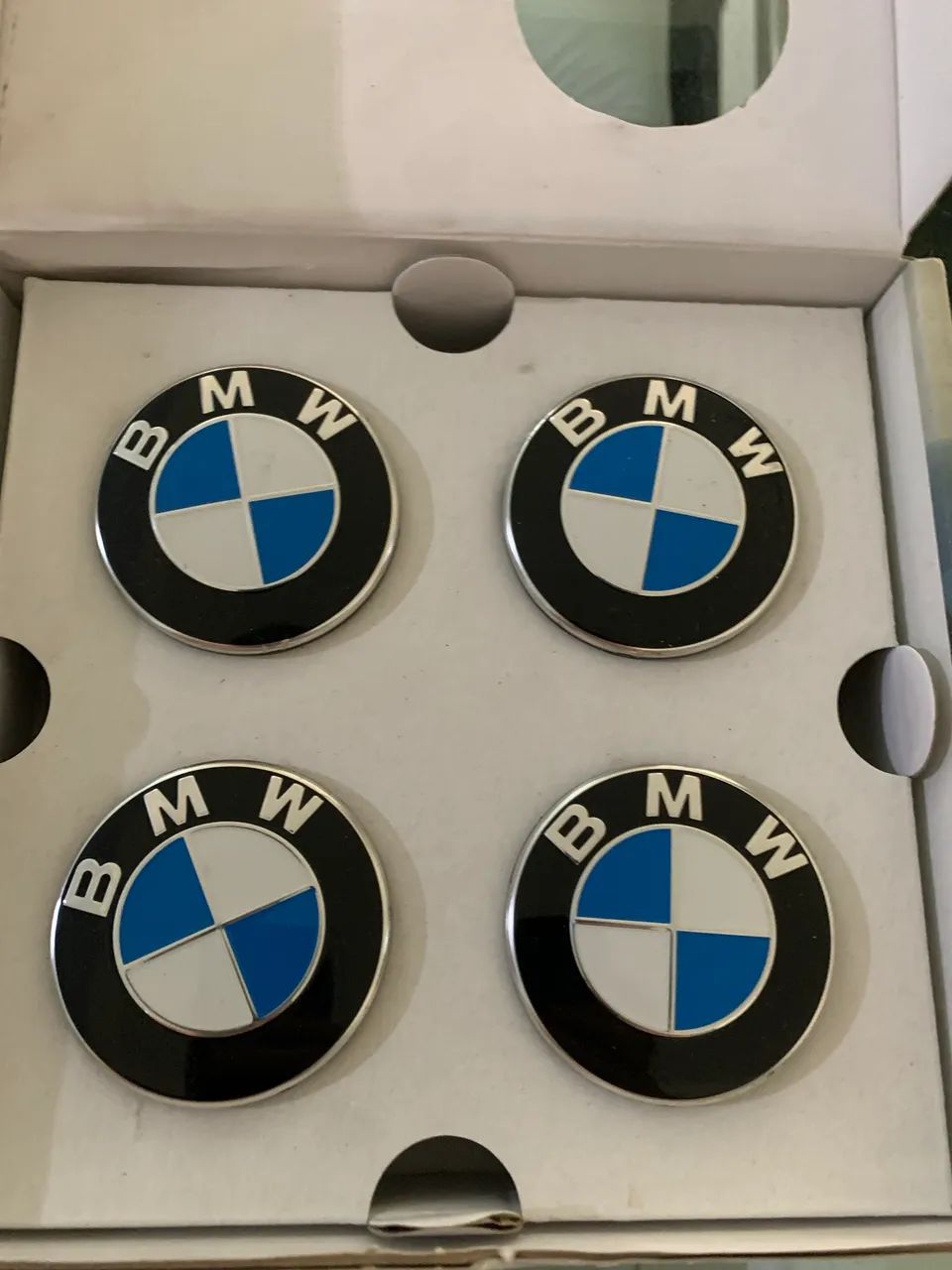 Jogo de Emblema Calota BMW Original - Foto 2