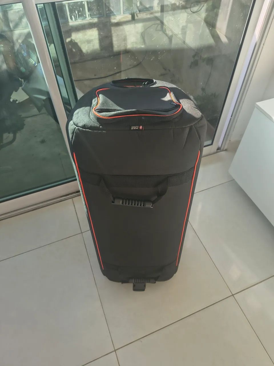 JBL 710 na garantia e com capa 3500,00 - Foto 2
