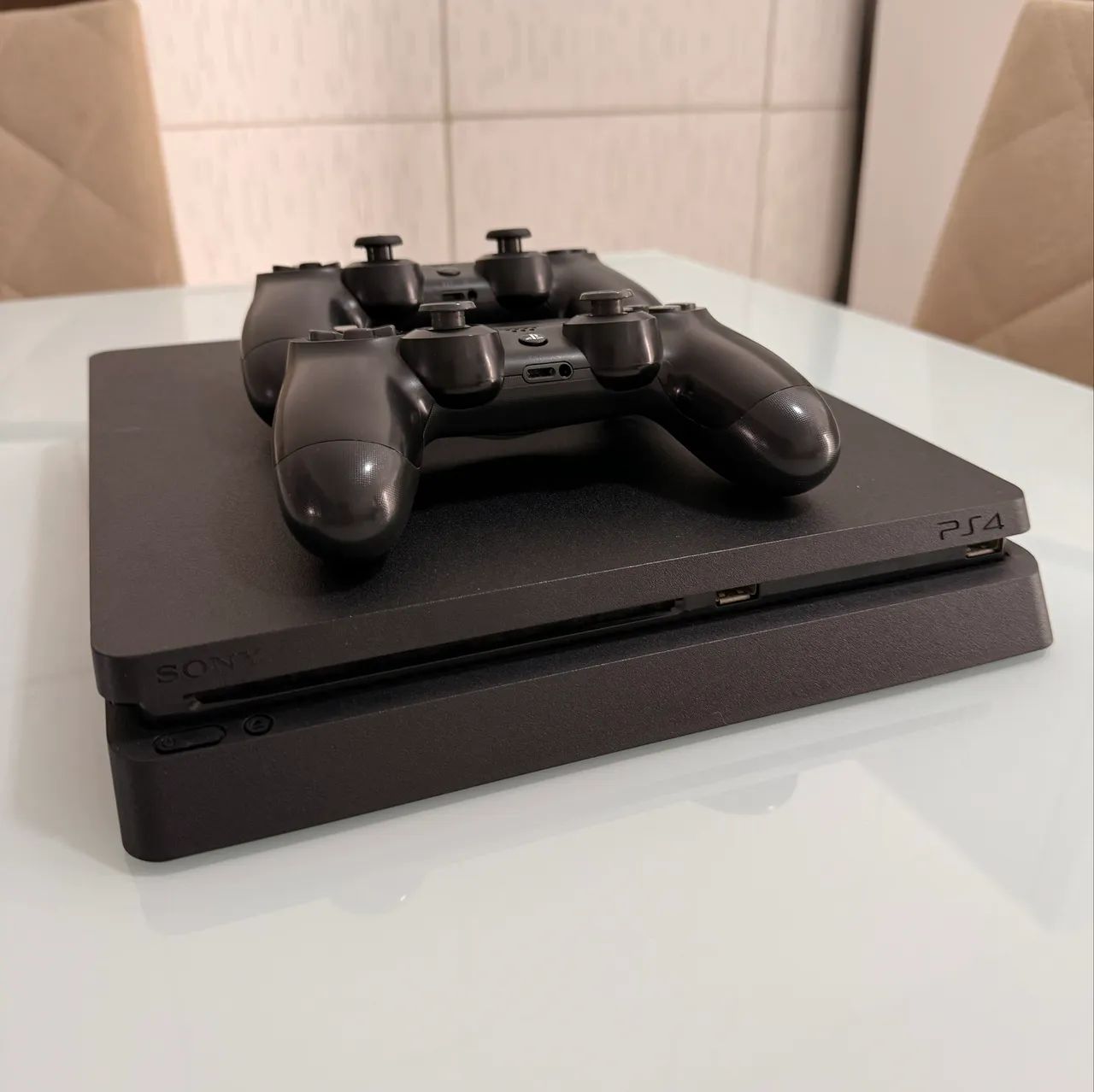 Ps4 slim 1 Tera - Foto 2