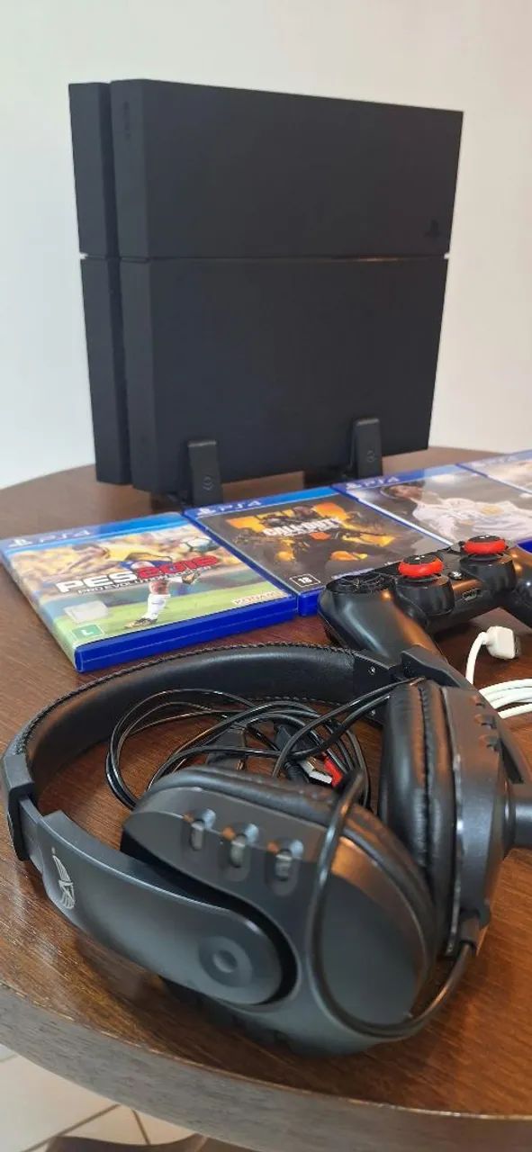 PS4 FAT com jogos. - Foto 2