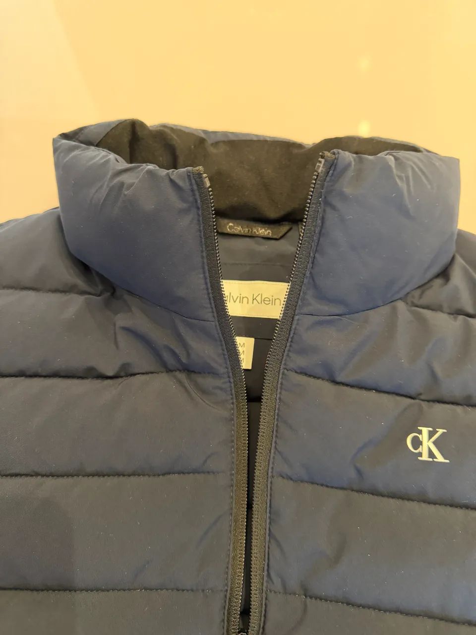 Colete Calvin Klein Puffer Azul - Foto 5